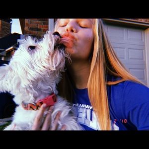 Meet your Posher, Lydia